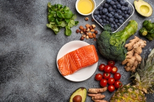Dieta anti-inflamatória: os 7 alimentos para amenizar as dores